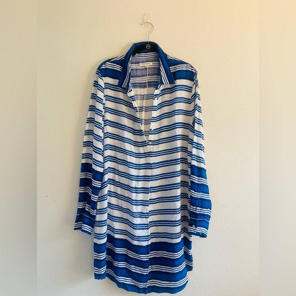 BeachLunchLounge Top Blue Stripes Woman's Large